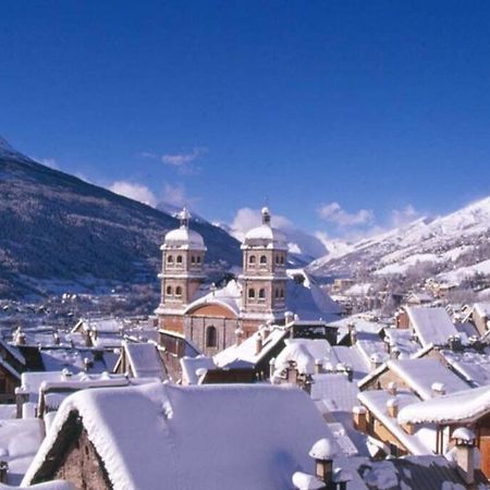 Studio Ideal 2 Personnes Et/Ou Avec 2 Enfants Briançon Buitenkant foto