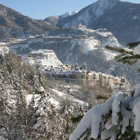 Studio Ideal 2 Personnes Et/Ou Avec 2 Enfants Briançon Buitenkant foto